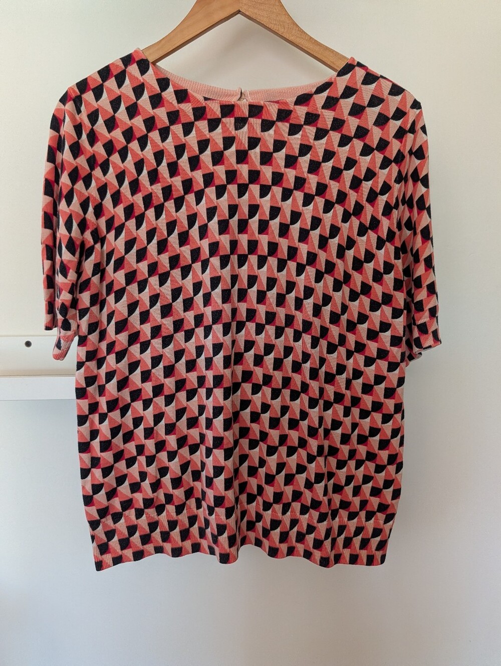 Talbots Cotton Blend Lightweight Sweater Top Women's XL Geometric Pink Black Red
